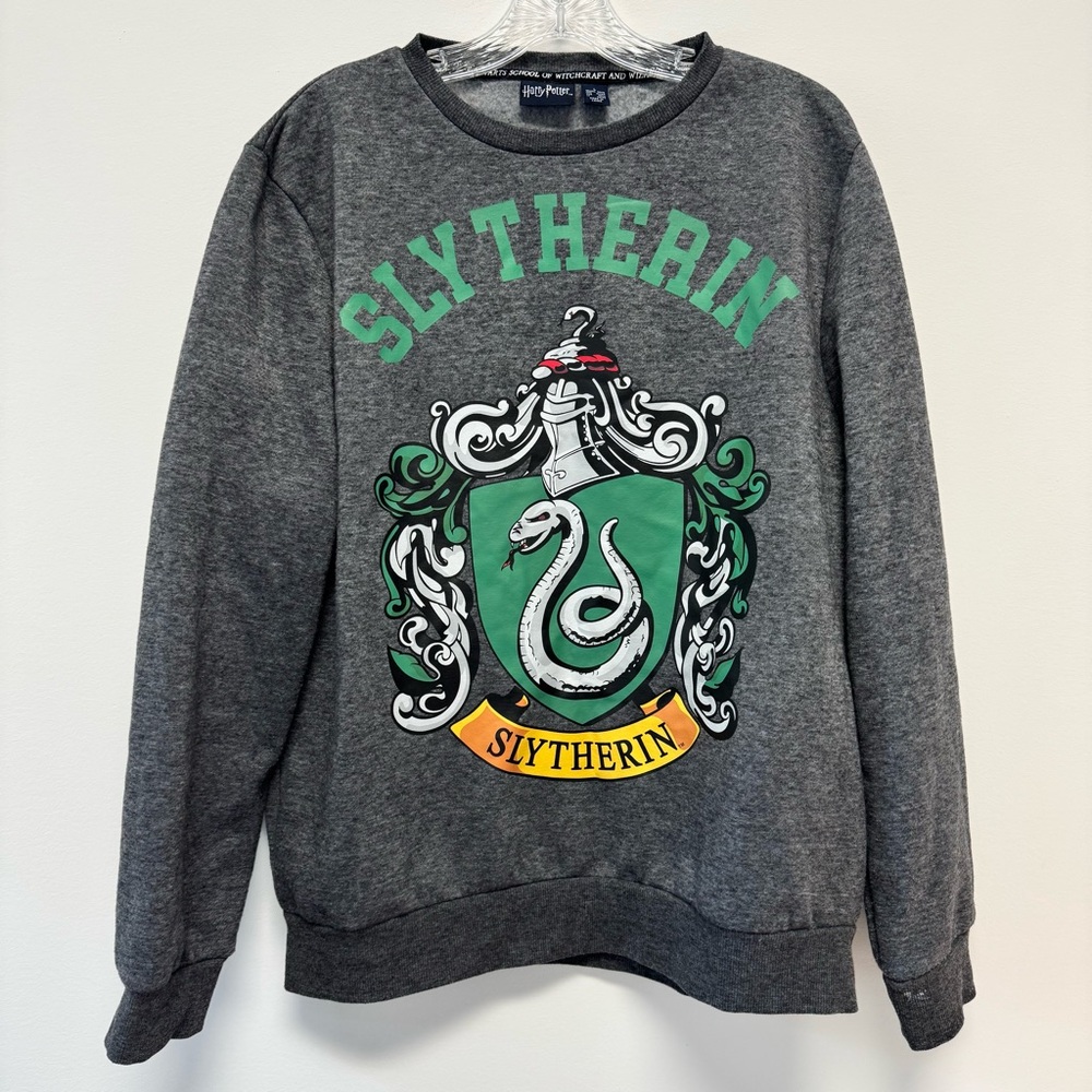 Harry Potter Gray Slytherin Crewneck Size Large Hogwarts School